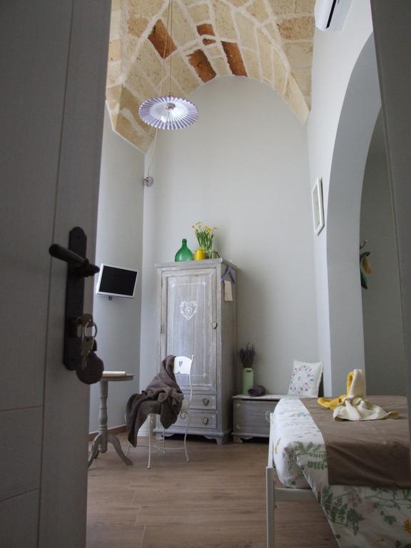 La Casa Di Alessio Bed & Breakfast Lecce Phòng bức ảnh